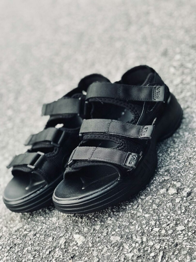 fila sandals all black