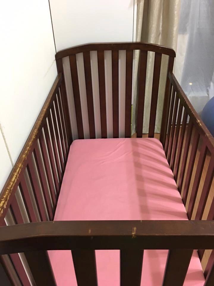 Giving away Lovely Wooden baby cot, Babies & Kids, Cots & Cribs on