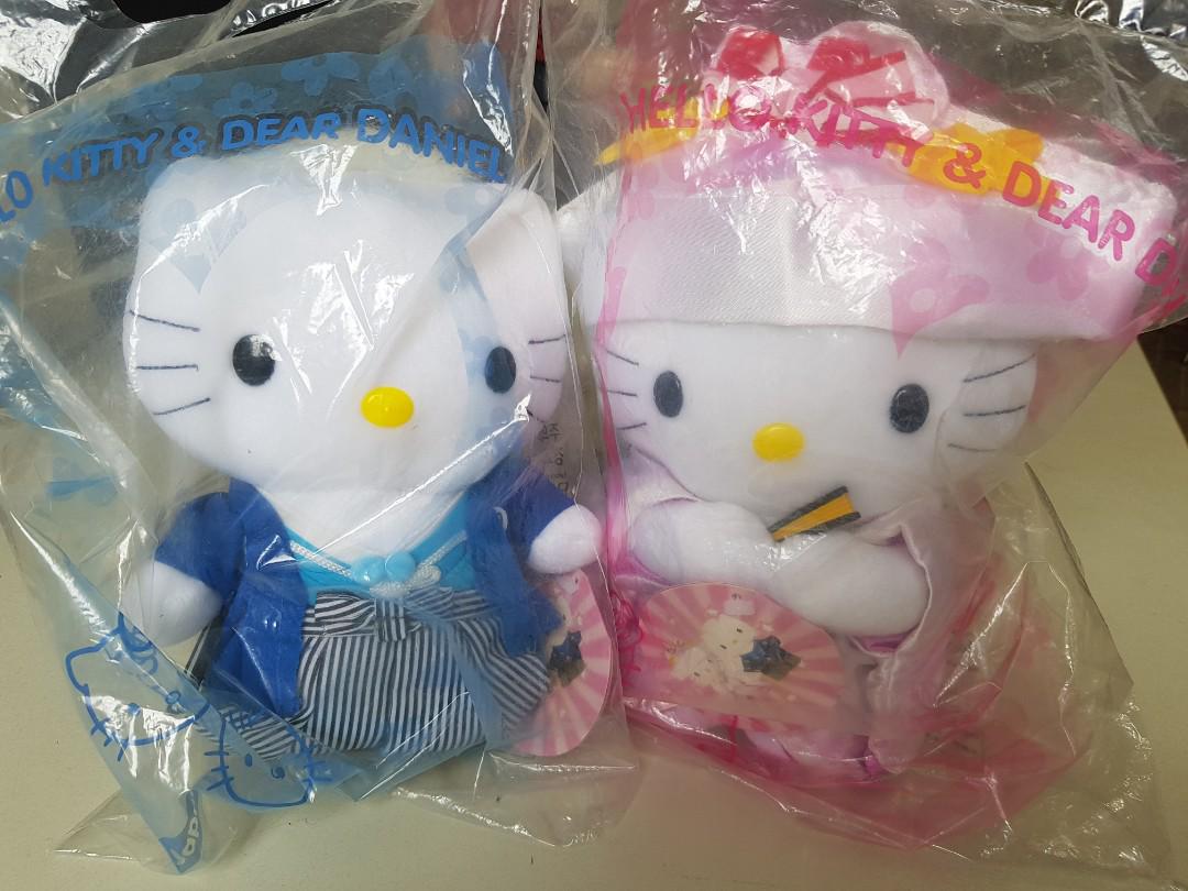 Hello Kitty (Category: Other Merchandise) located in Singapore. Submitted by chungcs74 (Listing ID 179470461, Image 1). Description: New Hello Kitty (Japanese Wedding Theme from MacDonald) for sale. Got it during hello kitty craze days. Selling it to make way for new toys. What you see is what you get. Self collection at amk blk 712a mscp only. Late weekdays or weekends. Cash upon collection..