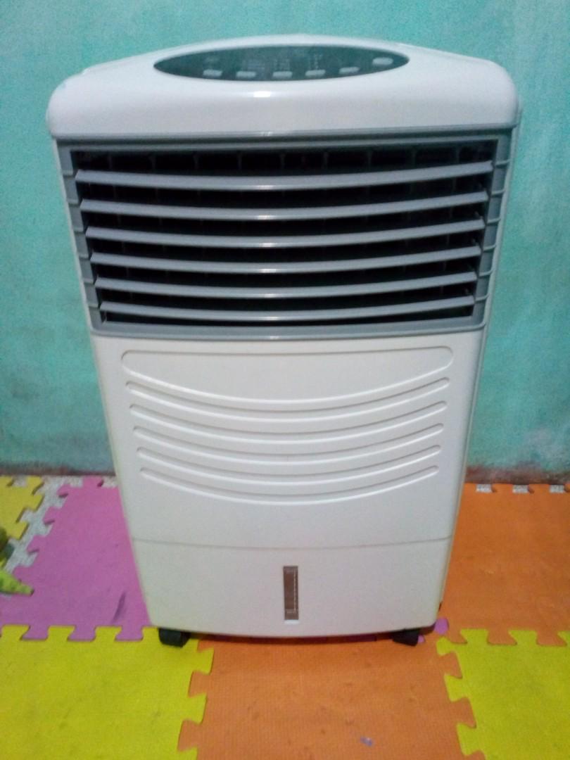 Homemaker evaporative cooler store