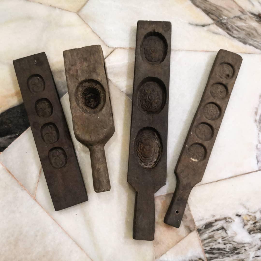 Kayu Acuan kuih putu, Antiques, Vintage Collectibles on 