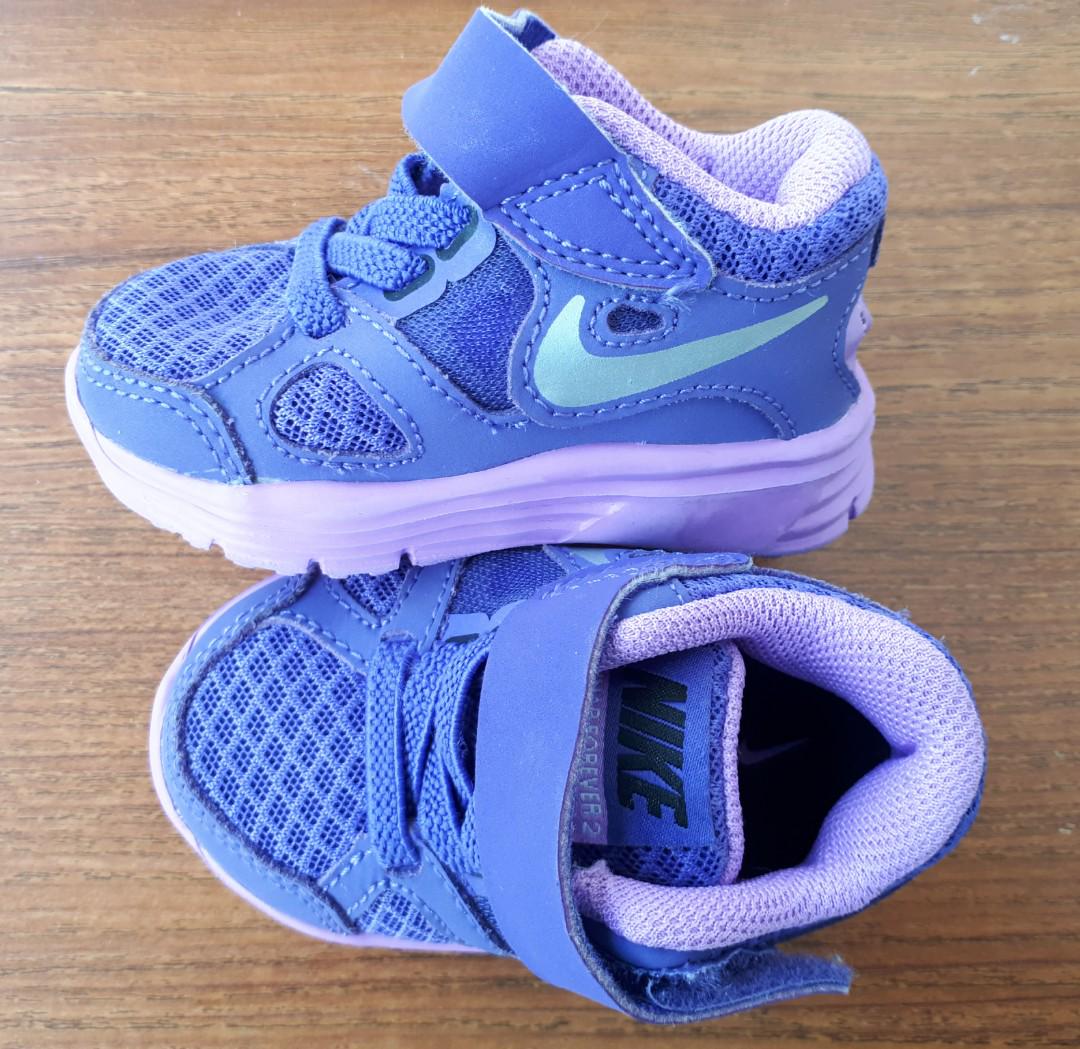 nike prewalker
