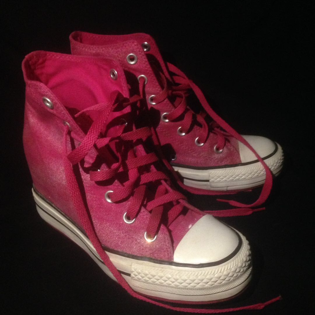 converse wedges pink