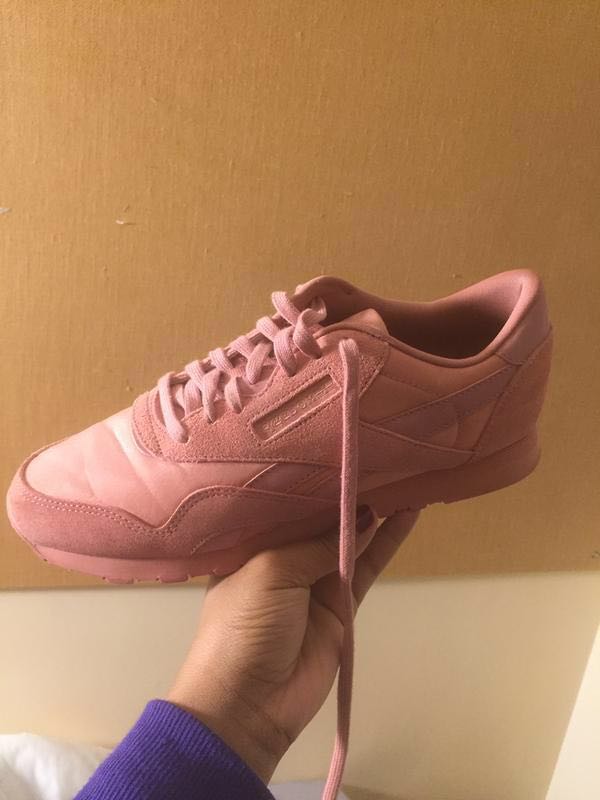 Reebok cl nylon trainers sandy rose mono clearance