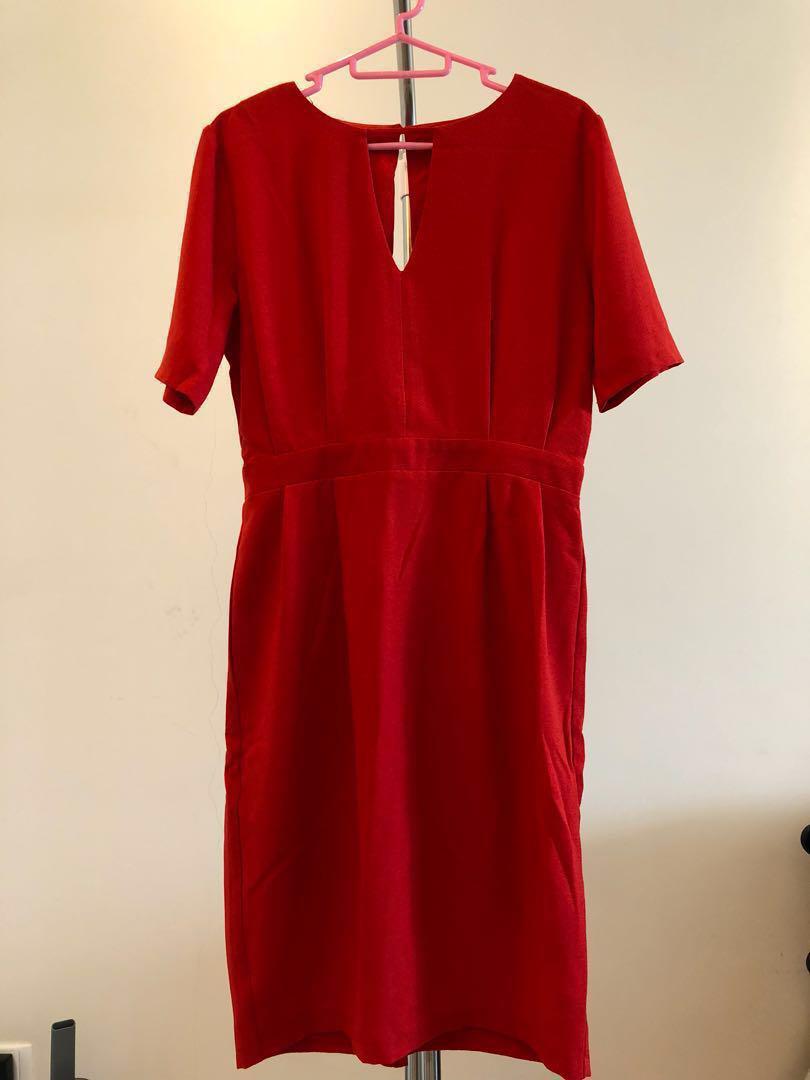 Warehouse red dress Women s Fashion Dresses Sets Dresses on Carousell