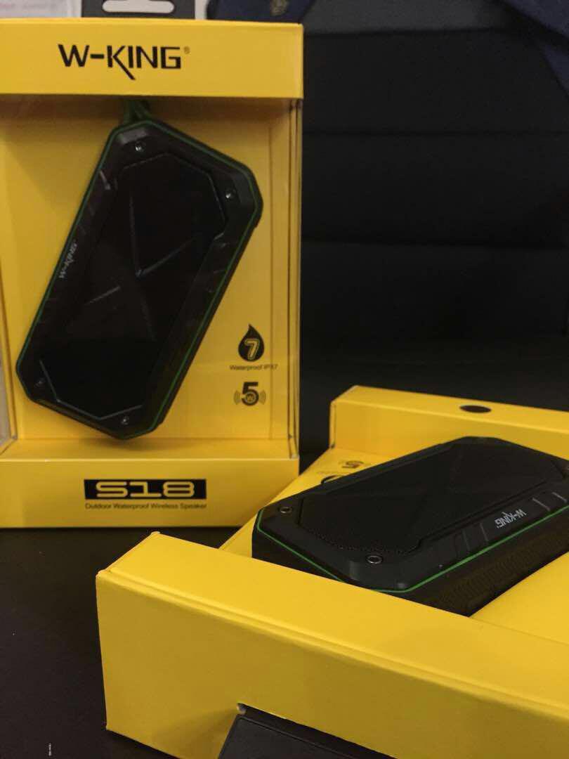W-KING WATERPROOFS SPEAKER, Audio, Portable Music Players on Carousell