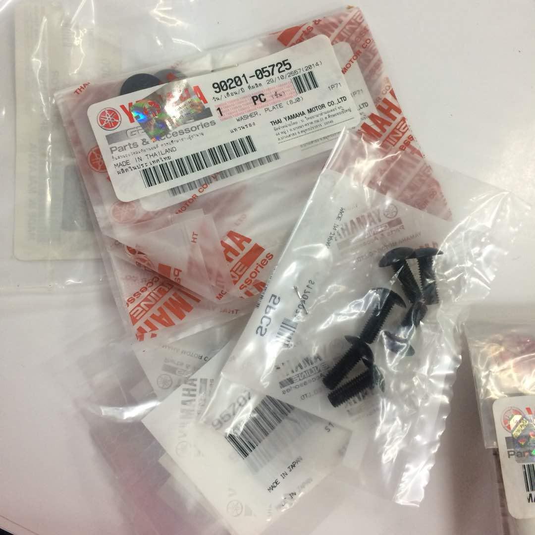 yamaha rxz skru original (cowling screw set), Auto Accessories on Carousell
