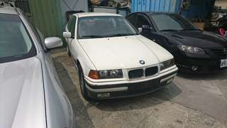 BMW 325