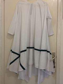 Tunik Putih Merk Wardrobe