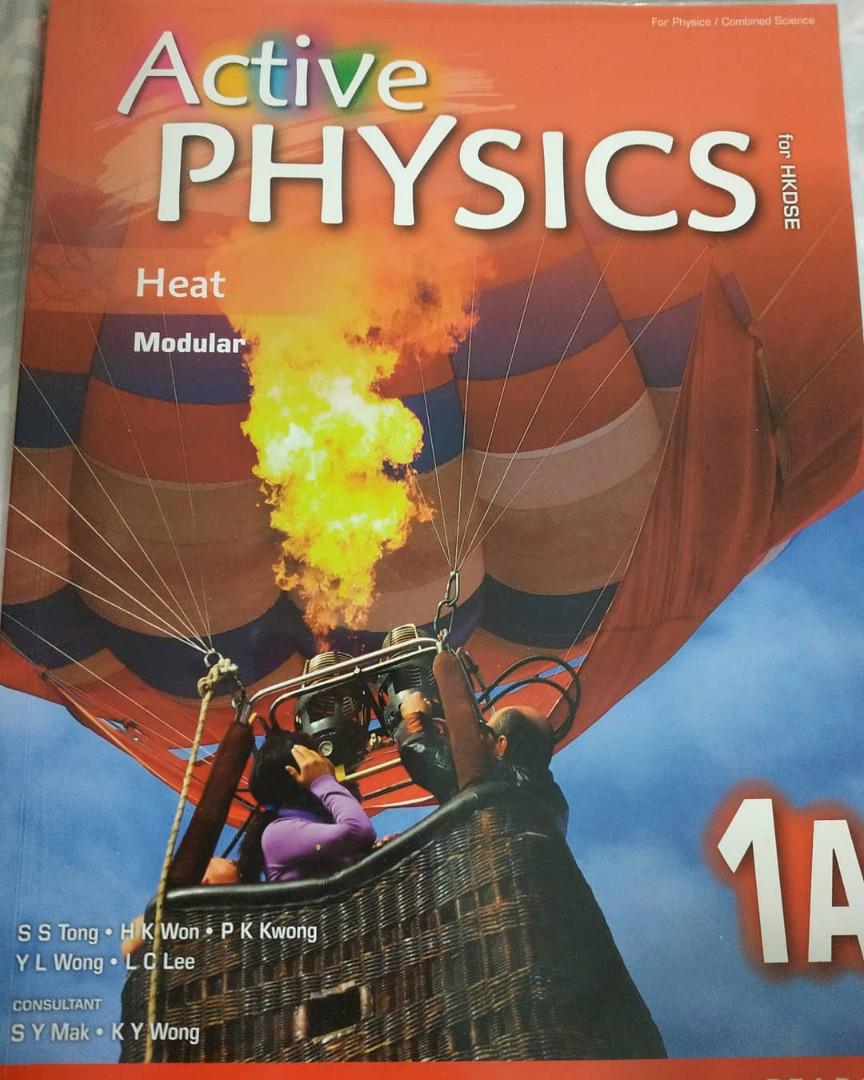 Active Physics （分類：教科書）位於 Hong Kong。 由 monkeyyeah 提交（商品編號 179745826，圖片 1）。簡介： #賣書#舊書#賣書歡迎查詢😃 ◤PEARSON◢ Active PHYSICS 1A ☞HEAT☜ 🔱75%新🔱 內有些少量熒光筆和原子筆痕 包書膠都包埋比你👍❤ 原價$140 現價$80 ❤ 欲購從速 ❤ 若想購買/有問題請direct我😁👍 可面交 #physics #activephysics #activephysics1A #pearson #中學。