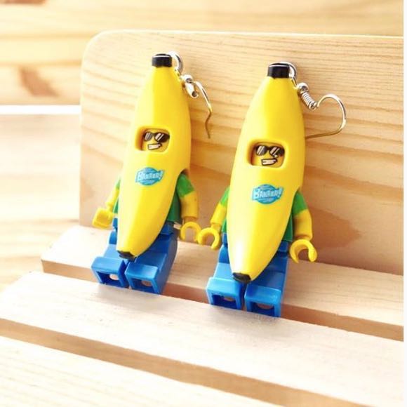 Lego banana outlet guy keychain
