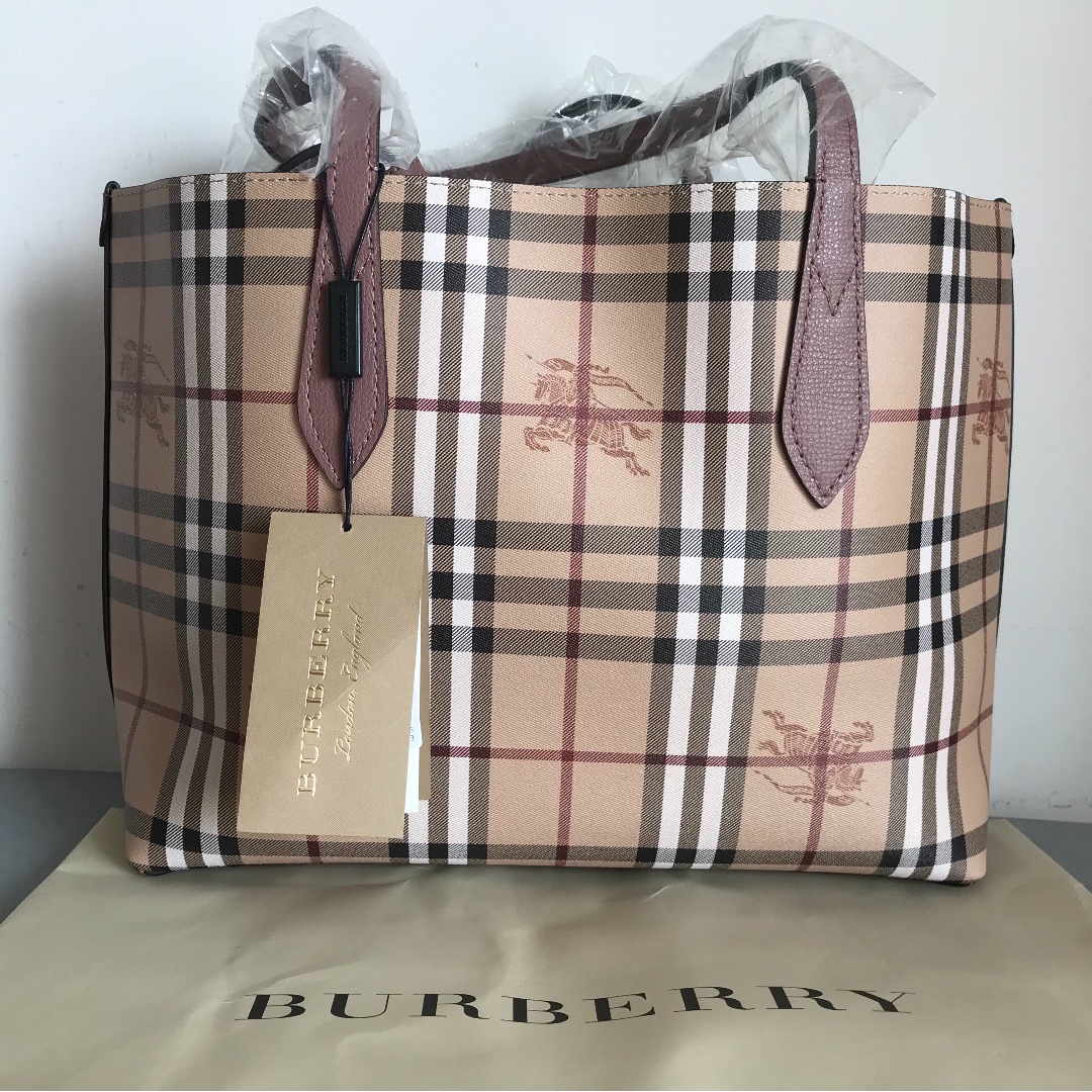 lola bag burberry