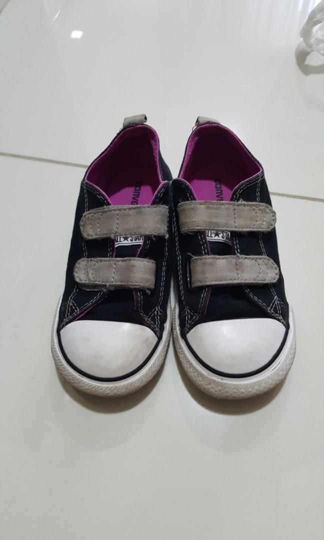 purple kids converse shoes