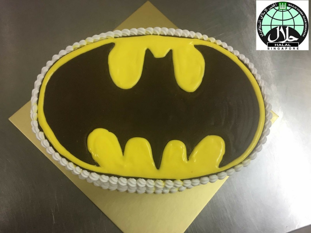 Customised Batman Birthday Cake