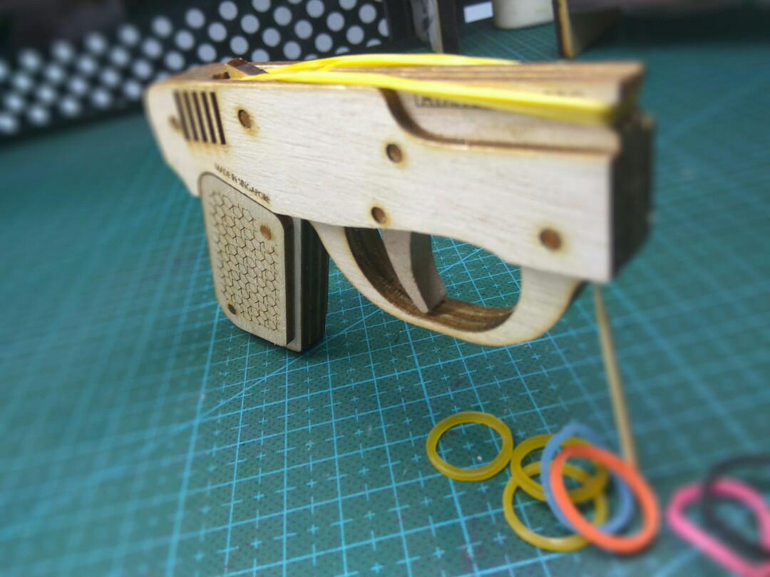 Rubber Band Gun, Hobbies & Toys, Toys & Games on Carousell