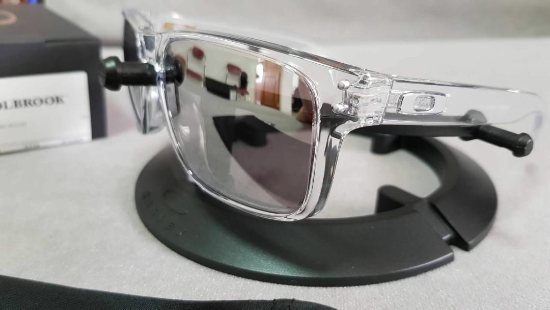 Oakley holbrook clear frame chrome iridium lens, Men's Fashion, Watches &  Accessories, Sunglasses & Eyewear on Carousell