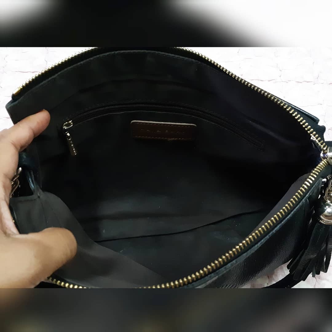 pelle borsa sling bag price