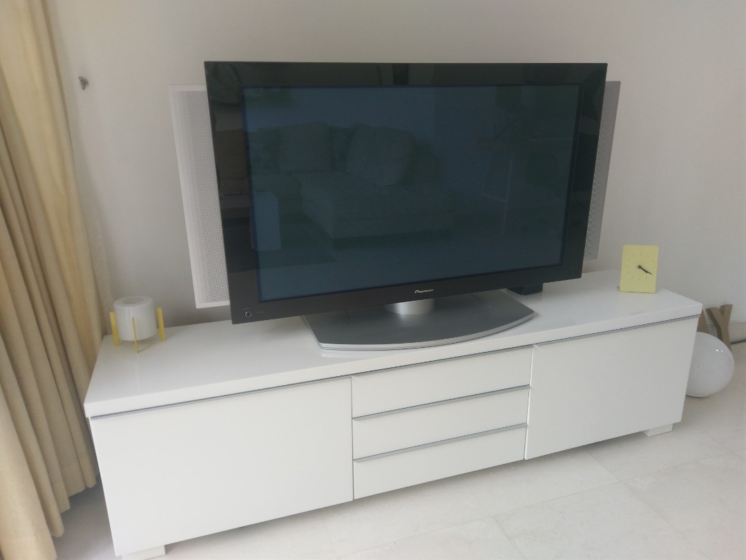 Pioneer Plasma TV 42inch, Home Appliances, TVs & Entertainment