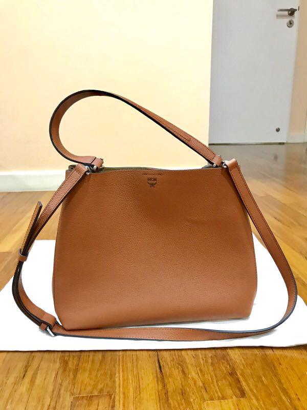 Mcm sarah hobo bag outlet