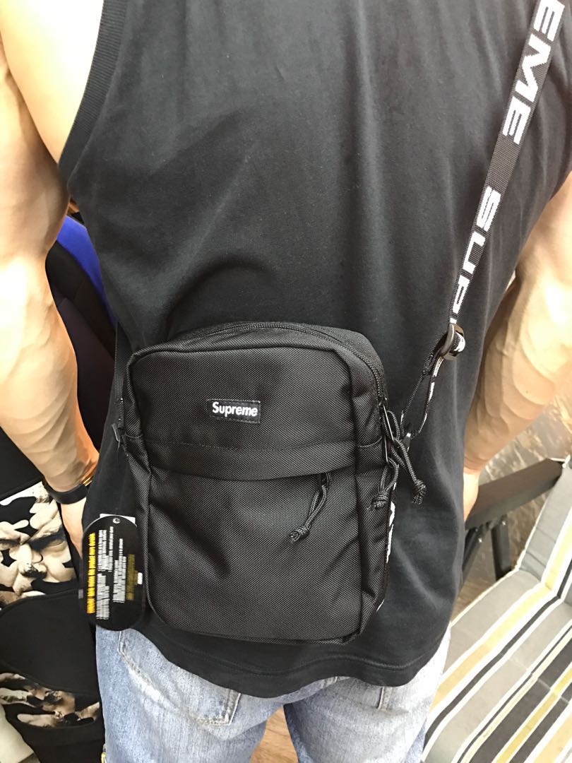 メンズsupreme 18ss shoulder bag