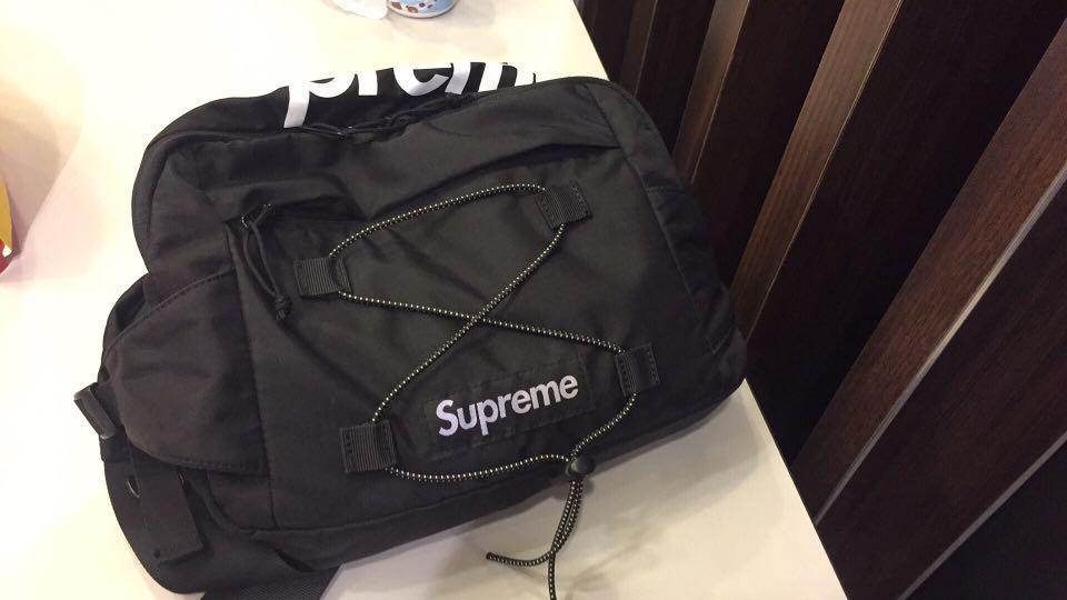 🔴Supreme SS17 waist bag (Steal Price!!!!), Men's Fashion, Bags, Sling Bags  on Carousell
