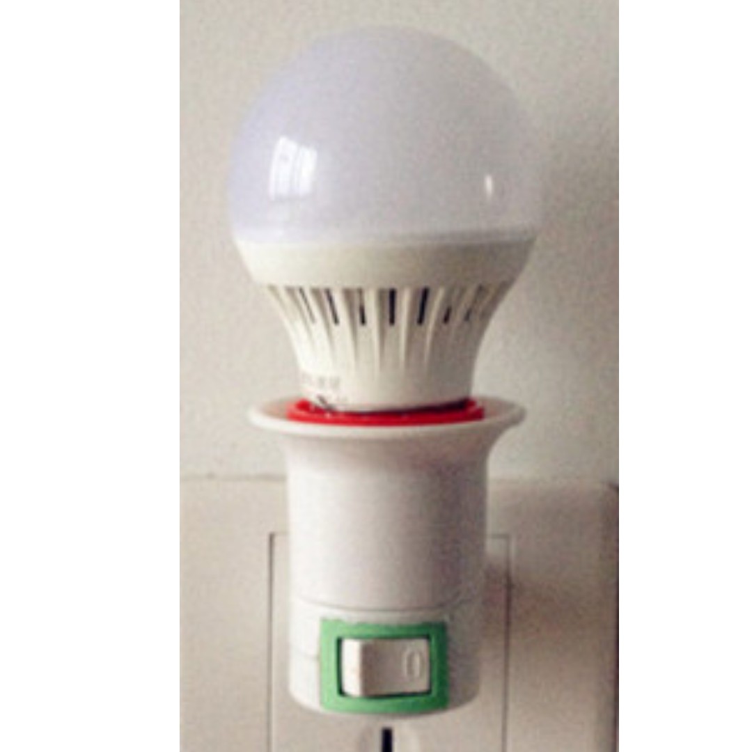 plug in lamp socket