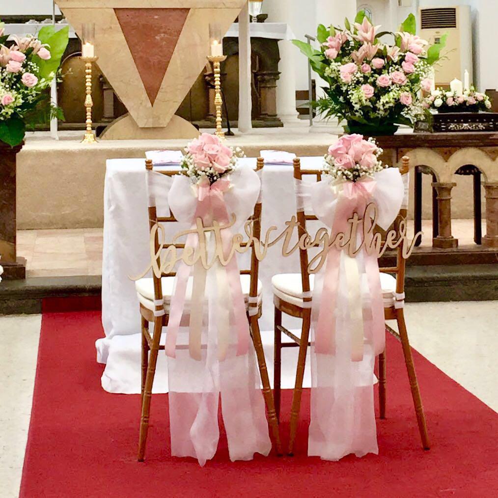 Chair for wedding 2025 couple