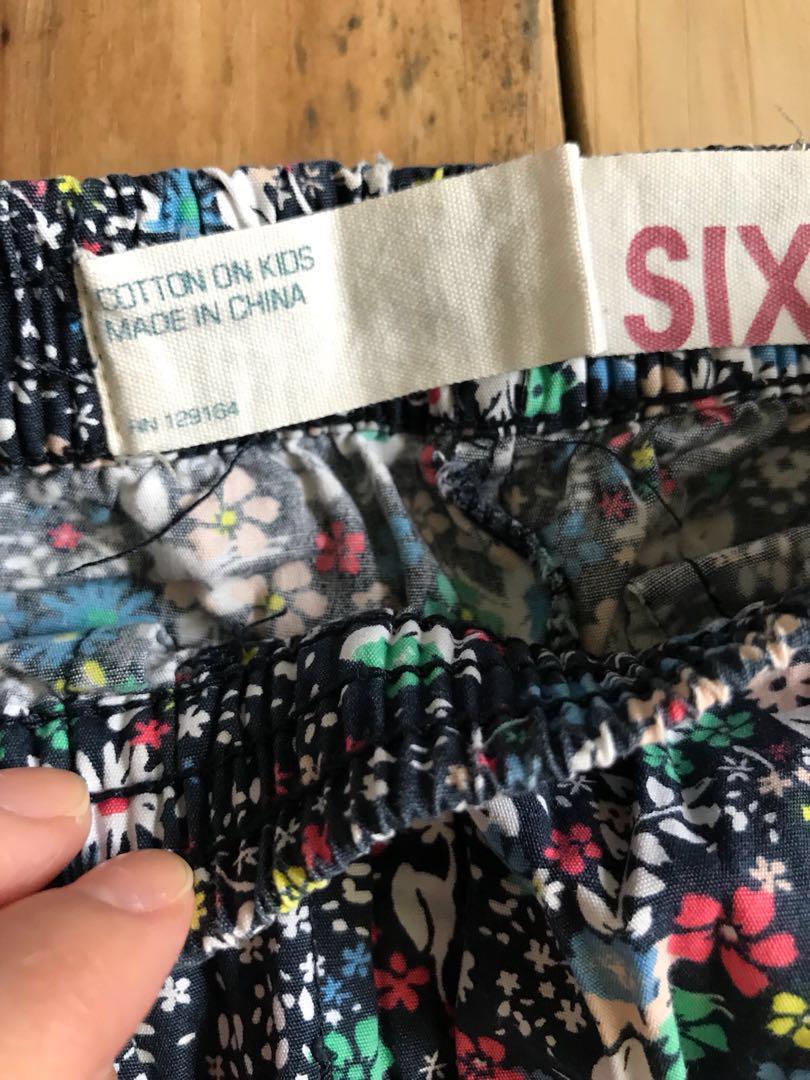 Cotton on floral trouser (Category: Baby Toiletries & Grooming) located in Lipa City. Submitted by lifestyled (Listing ID 179874102, Image 3). Description: Worn Twice Size 6 💯 Authentic.