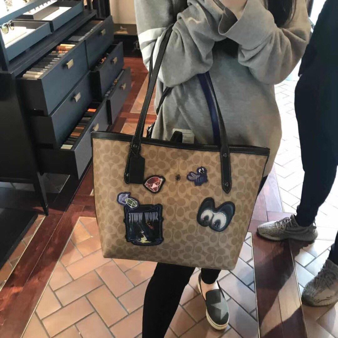 coach tote bag disney