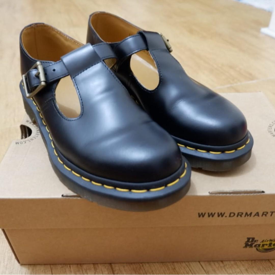 docmart dr martens