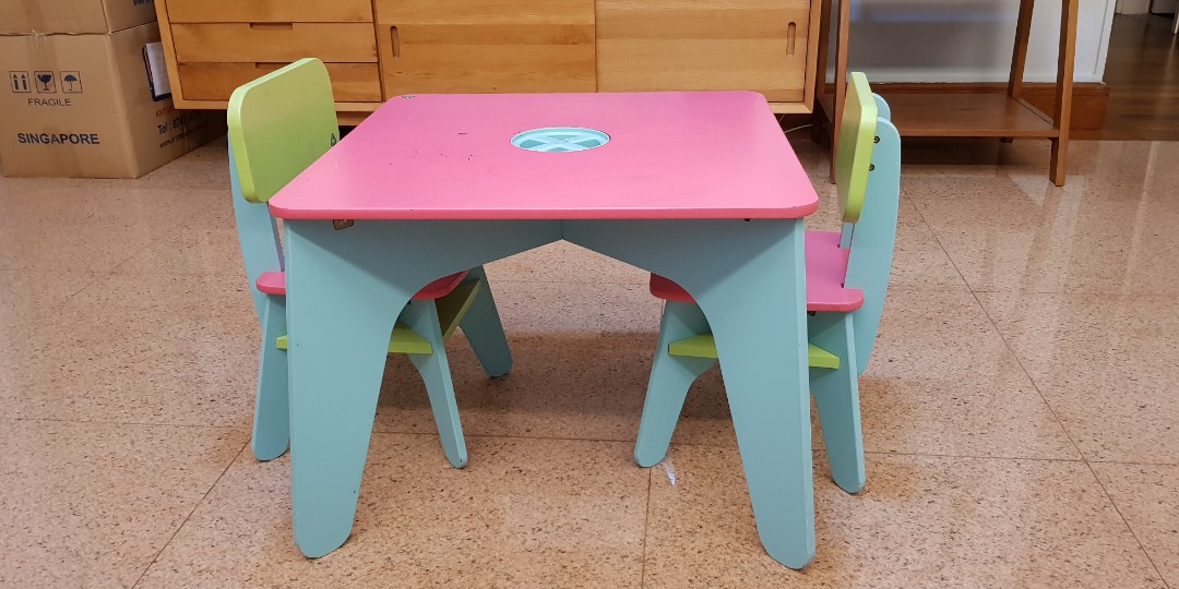 Elc childrens table and chairs clearance