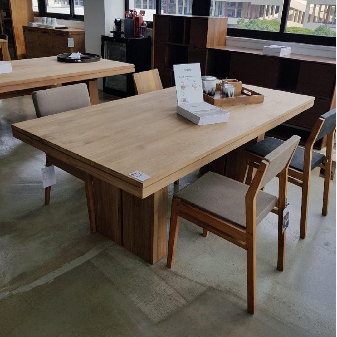 Ethnicraft teak discount dining table