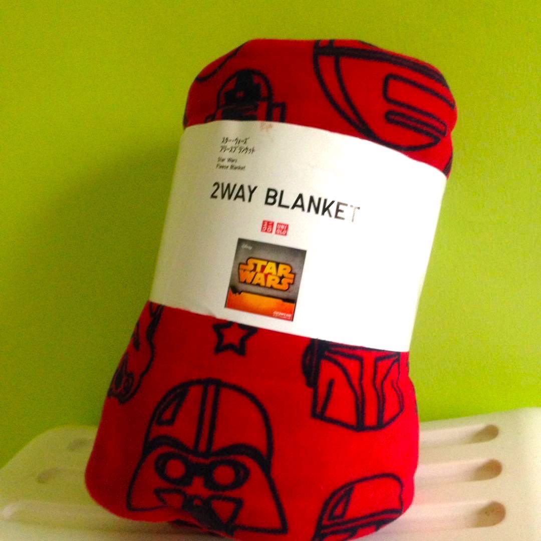 From Japan Star Wars Uniqlo Fleece Blanket FREE Gift