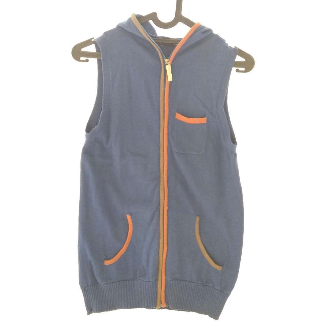 Gaudi Dark Blue Orange Vest Hoodie Sleeveless Outer Rompi Jaket Tanpa Lengan Biru Jingga Fesyen Wanita Pakaian Wanita Baju Luaran Di Carousell