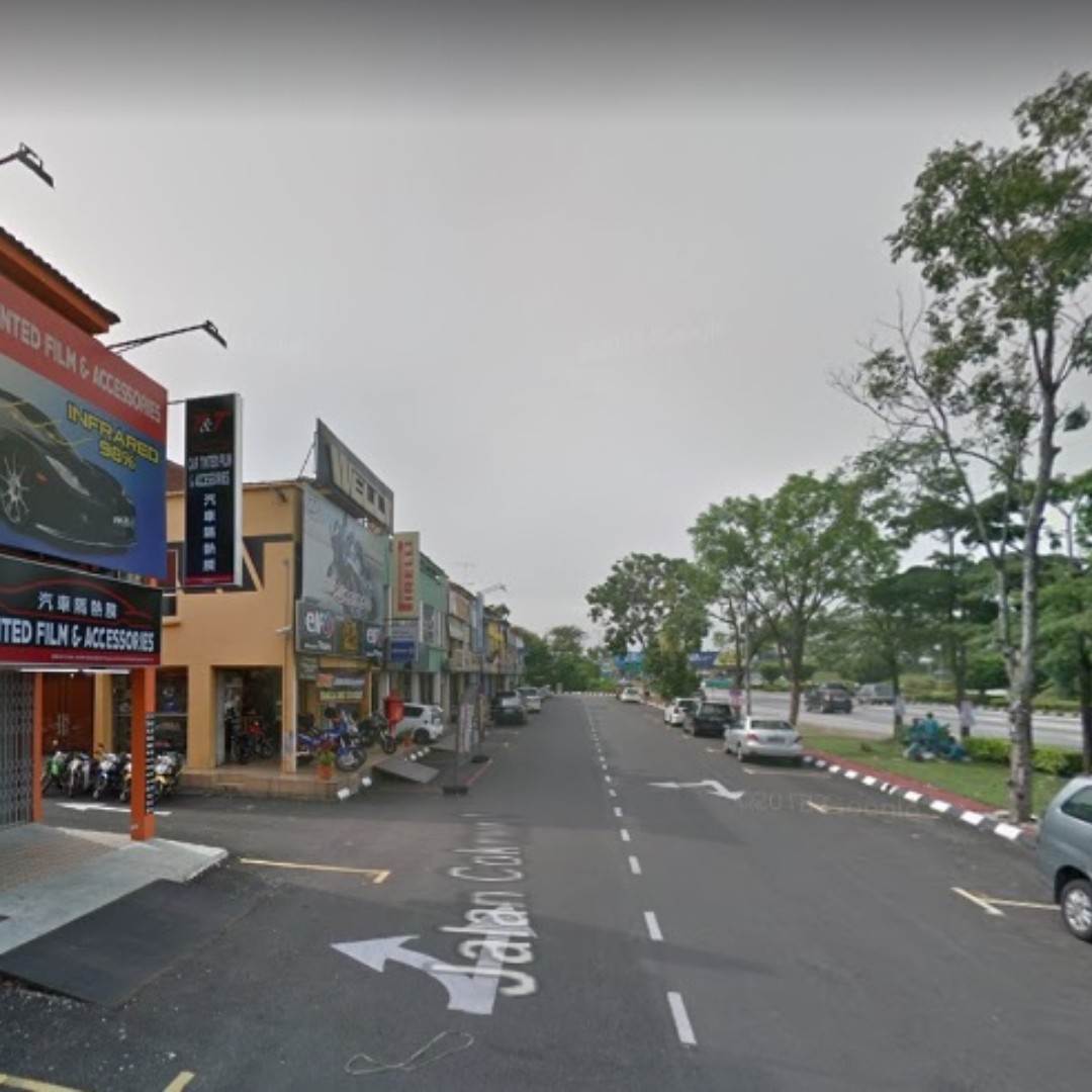 Ground Floor "End Lot" Shop Fronting Main Road Of Jalan Meru, Klang