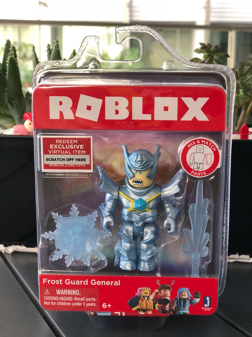 Roblox Skybound Admiral Toys Games Bricks Figurines On Carousell