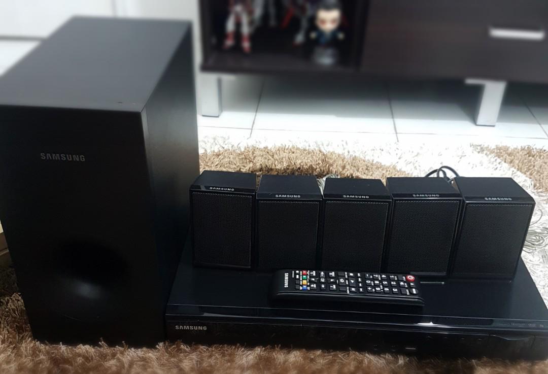 Samsung 5.1 Surround Sound DVD Home Theater HT E330K, Audio, Soundbars, Speakers & Amplifiers on 