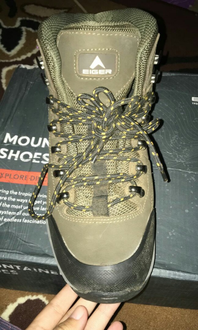Sepatu Gunung Eiger Original Fesyen Pria Sepatu Di Carousell