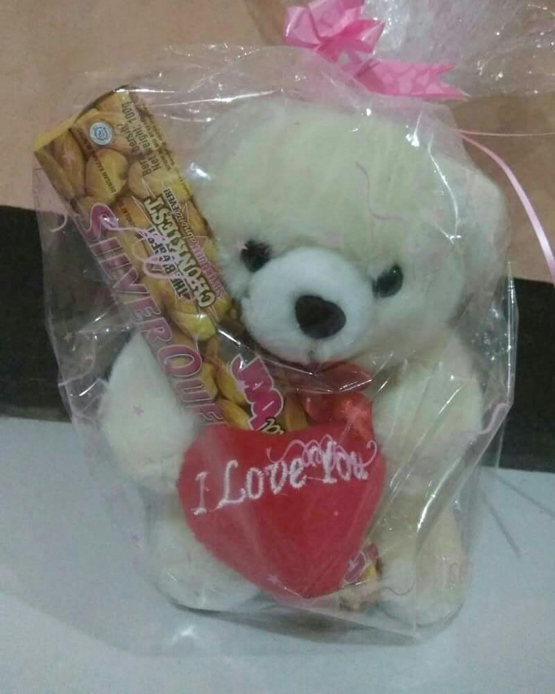 Coklat Boneka Makanan Minuman Snek Di Carousell
