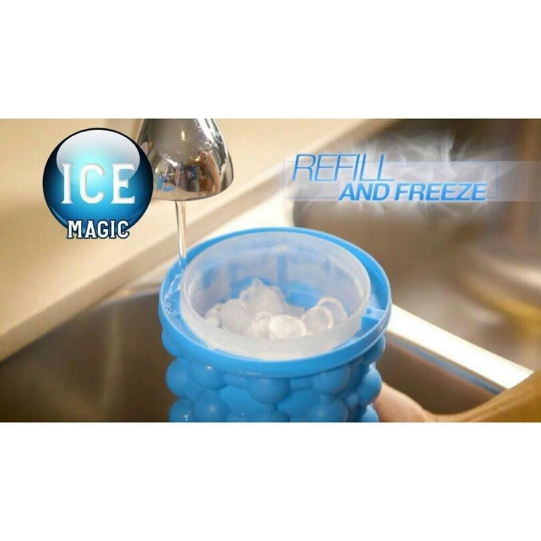 ICE CUBE MAKER (Category: Ice-cream Makers) located in Manila. Submitted by christimjose09 (Listing ID 180038685, Image 3). Description: Product details: ✔️It holds up to 120 ice cubes with unique double chamber design. ✔️The outer chambers freeze the ice cubes and inner cylinder stores them. ✔️Portable, equipped with lid and non-slip outer bucket for convenient carrying. ✔️Quickly chills bottled beverages. ✔️Material: Silicone ✔️Size: 13.8 x 13.