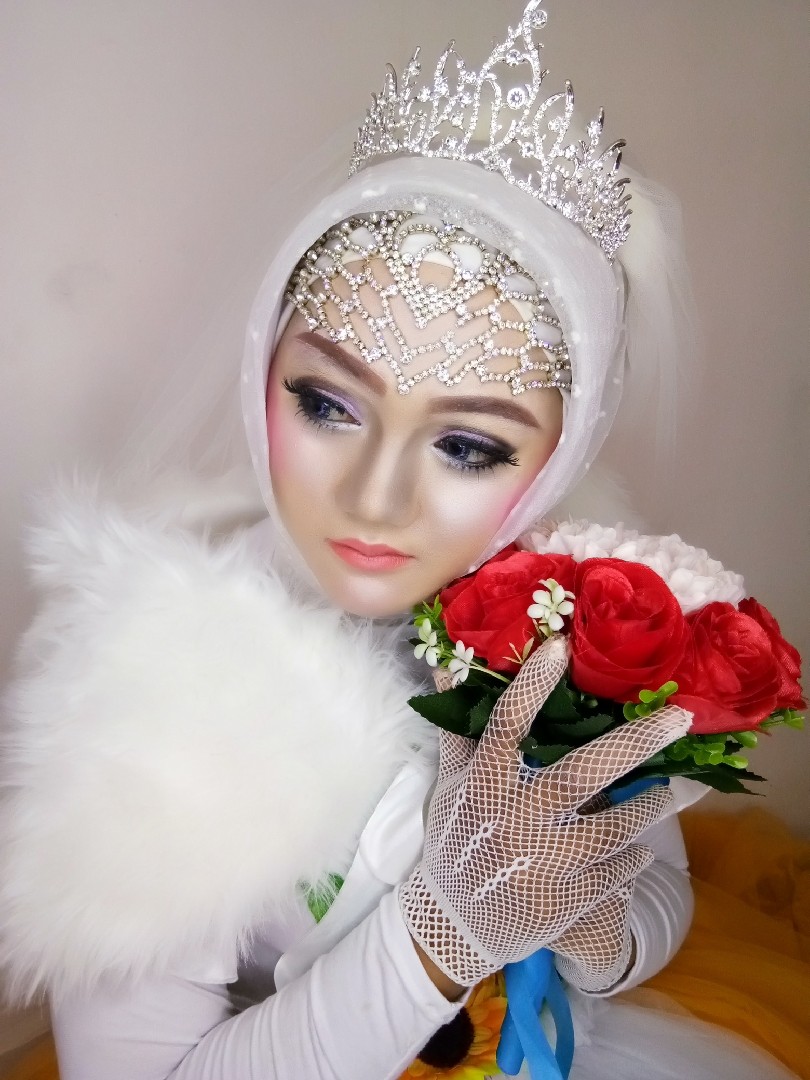 MakeUp Jasa Makeup Sewa Gaun Sewa Jas Wedding Henna