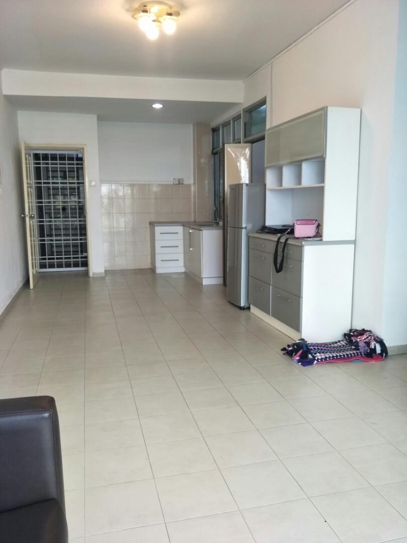 Mount Austin Austin Perdana Lake View Suites Apartment Property Rentals On Carousell