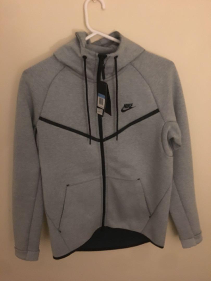 nike tech fleece price