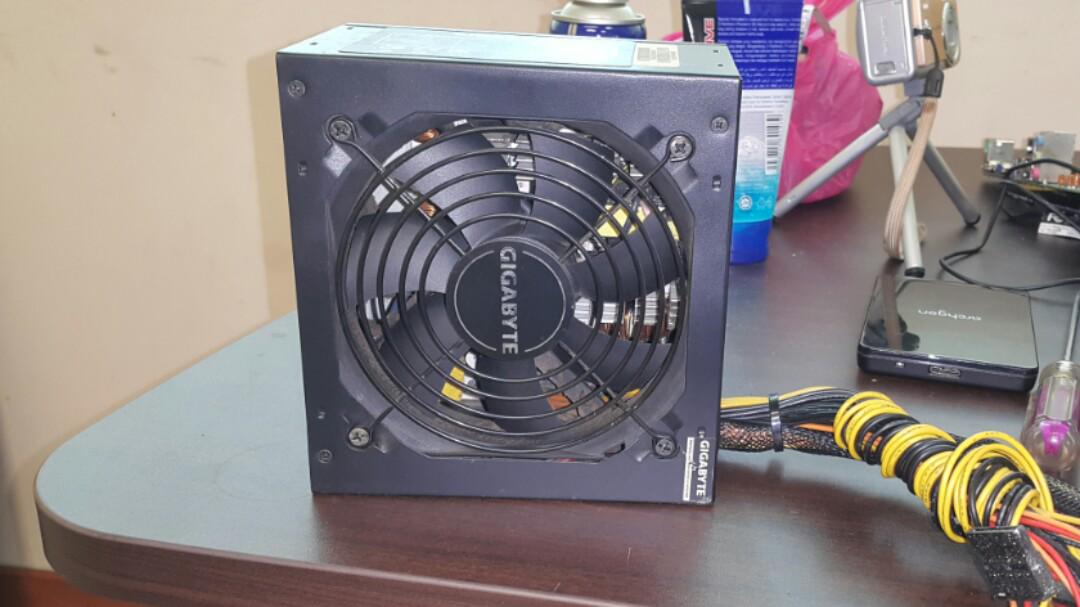 Gigabyte x580 best sale