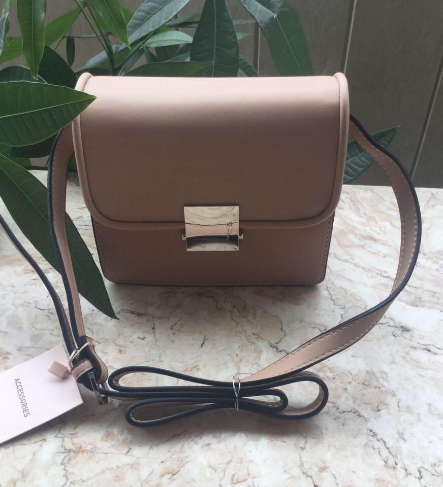 pull and bear sling bag