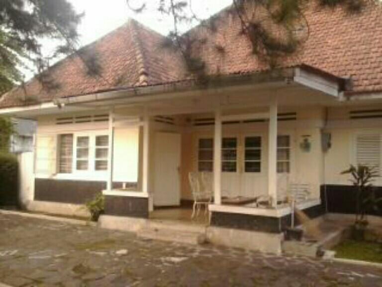 Rumah Tua Antik Terawat Art Deco Properti Dijual Di Carousell