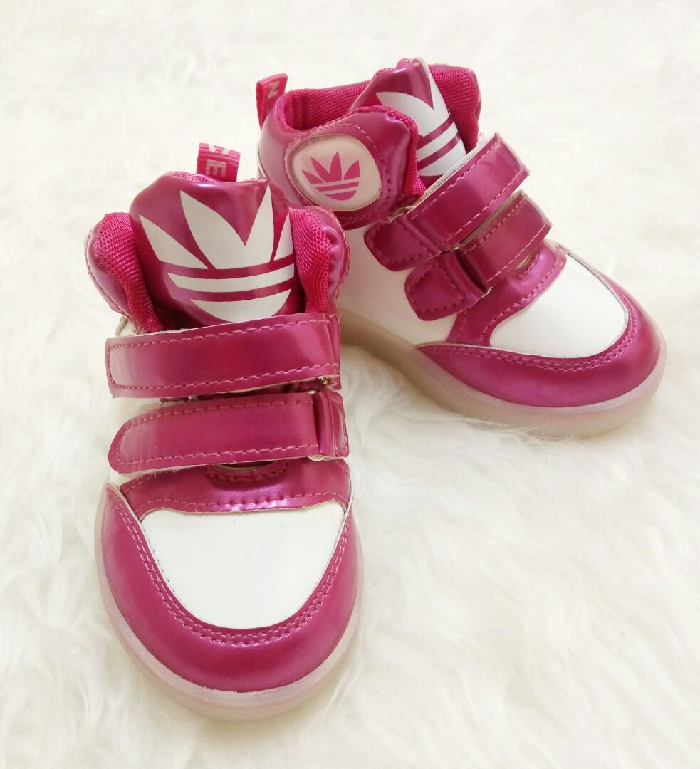 Sepatu Lampu Anak Perempuan Bayi Anak Baju Anak Perempuan Di Carousell