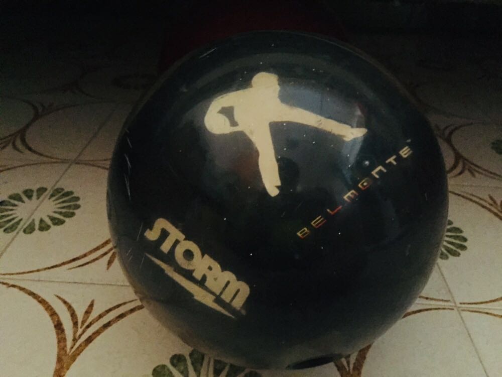 Storm Belmonte (Black) 6KG Bowling Ball, Sports Equipment, Sports