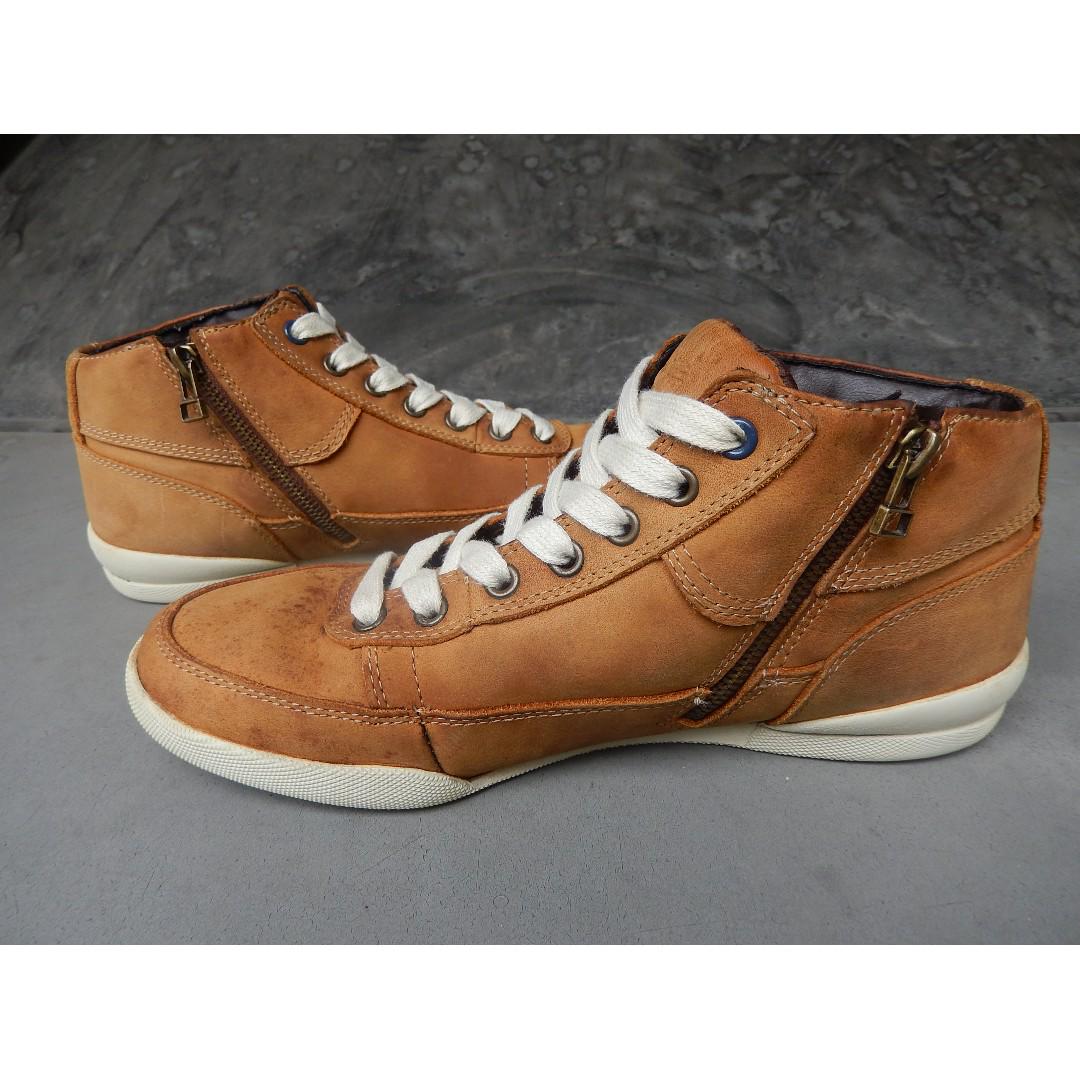 zip up timberlands