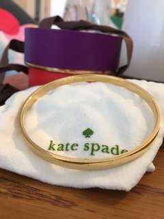 Kate Spade 金色手鐲 bangle (80% new)64219086578562110